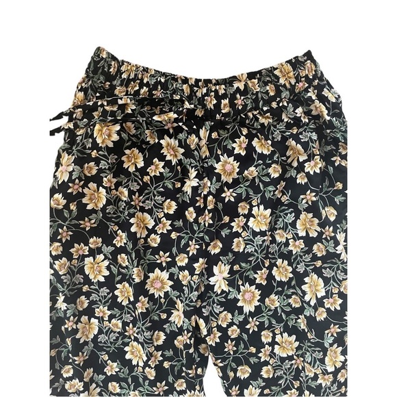 Angie | Women's Floral Jogger Pants | Size S - Picture 3 of 6